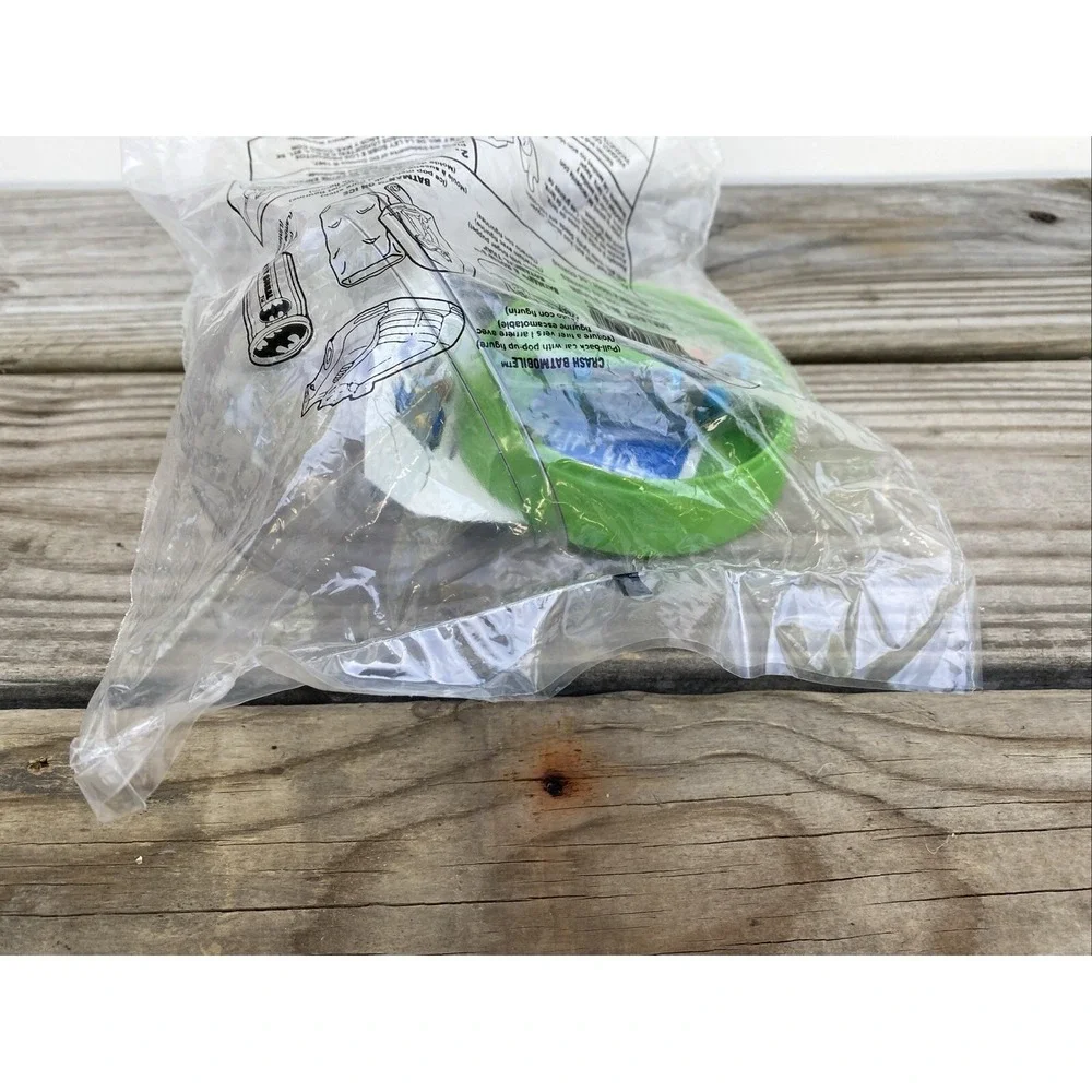 Vintage 1997 Taco Bell Batman & Robin Botanical Trap Terrarium Toy New Sealed